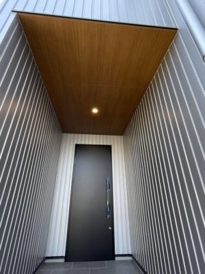 サブエントランス