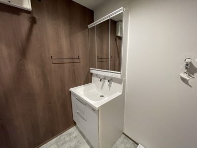 1階部屋 洗面化粧台