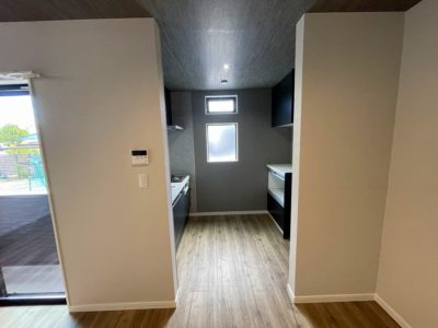 1階部屋キッチン入口