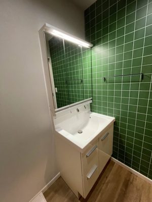 2階部屋洗面化粧台