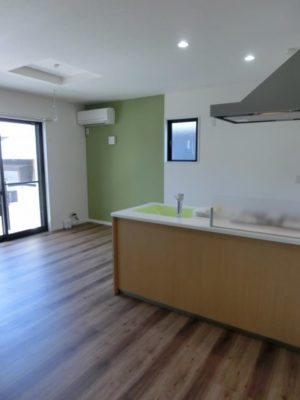 南向きタイプ102号室：LDK