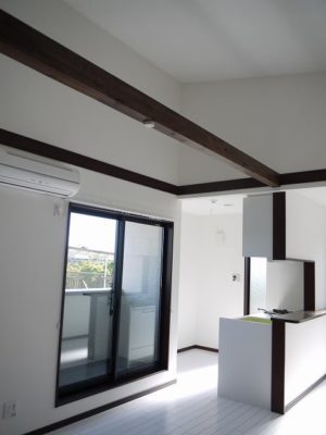 2階LDK天井は勾配天井